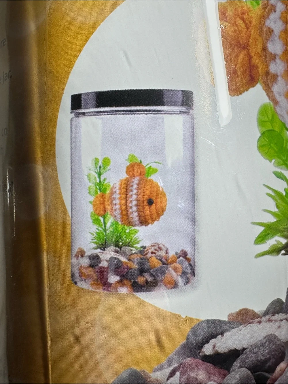 The Loop Brigade Learn to Crochet Aquarium Kit Zippy Clownfish
